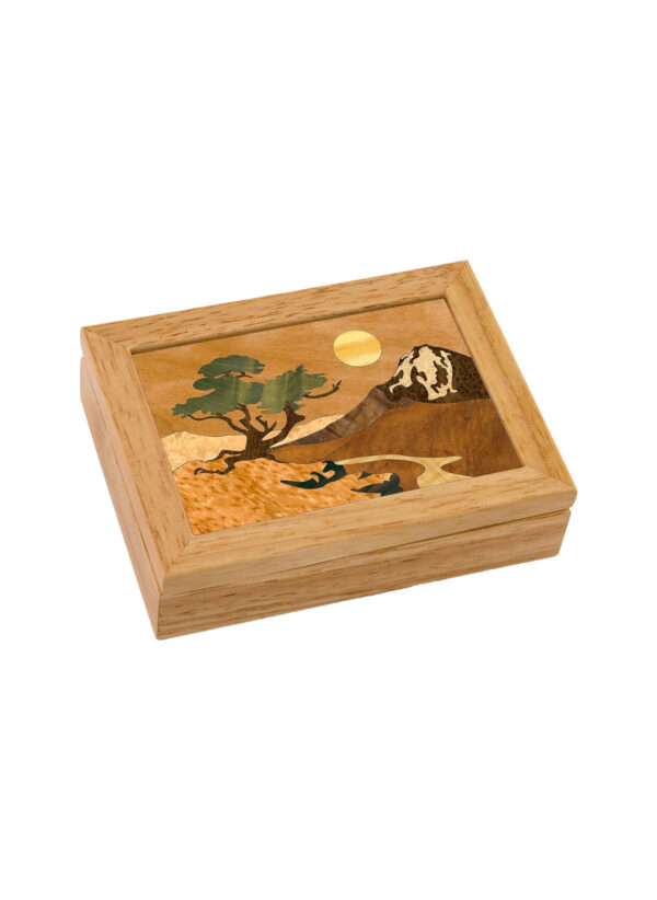 Wood Mountain Box